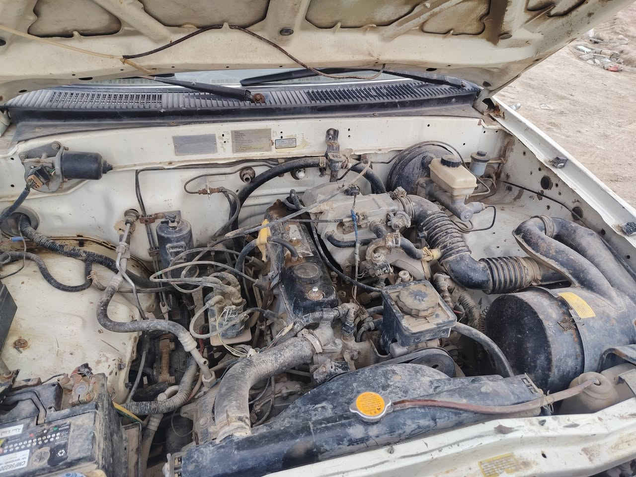 سلام عليكم دير للبيع 2007 رقم بابل قاصرين مكفول كير ومحرك وشاصي كفاله والكشر شوف العين سعر ٢٨ وبيه مجال الشراي مكاني ناصريه اني مكلف بل نشر للاستفسار ***********
