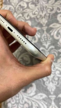 ايفون 11 ذاكره 128  بطاريه 78  شاشه 3 خيارات  فيس ايدي شغال صوت اتصال ...