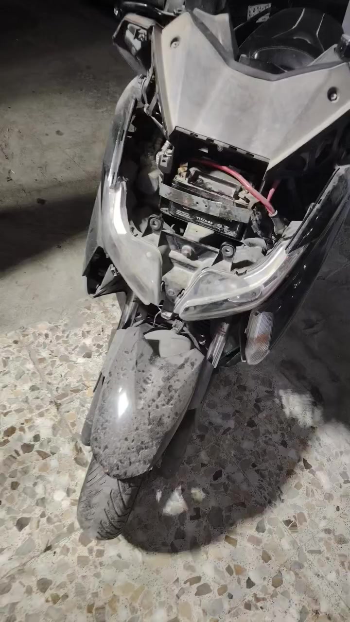 سلام عليكم ياماها مديل 18 جديده تخبل ماماشيه هواي دراجه نضيفه معنه كلامه مستعجل عله بيعته سعر 3400 ابيه مجال حك الجيه *********** وساب
