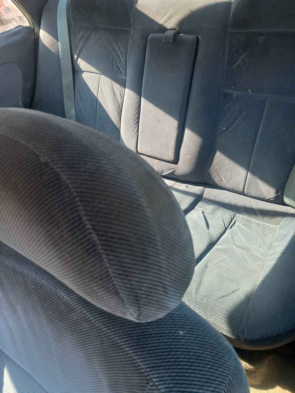 السلام عليكم  سيارة كيا كبتل رقم انبار انكليزي بسمي سنوية ٣١ هزة جديد اليوم ٣٠ / ٣ / مكينة وكير حلوات تبريد شغل  صدر نص ونص  السعر قفل ٢٠ ورقة مكاني بغداد المعامل سوق العماري منطقة الدوانم  اتصل فقط ***********
