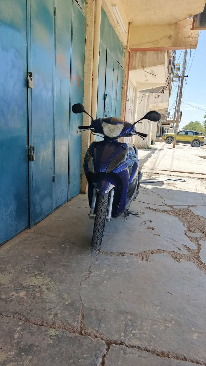 سلام عليكم  ليدي حديث ديو مجفت جديد للبيع او مراوس
باقي تفاصيل خاص او الاتصال ع ***********
