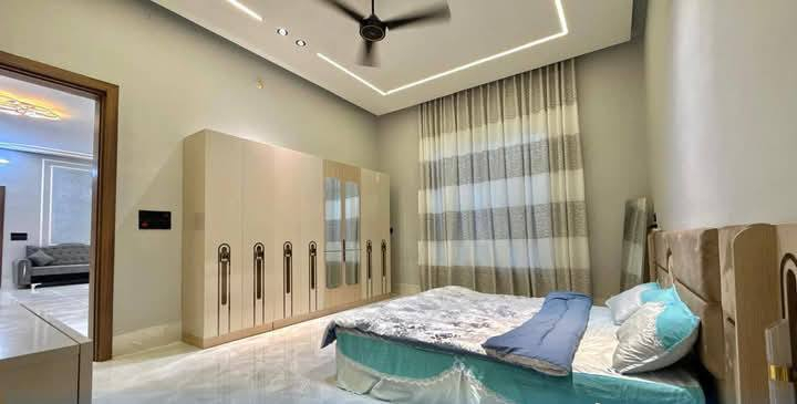 منتجع هابي تايم المزارع السياحية )موثق بتطبيق اجرلي للاستفسار الاتصال ع الرقم التالي***********
يرحب بلوضيوف الكرام
مسبح كبير ومسبح للاطفال 🏊🤽
غرفتين نوم 🛌
صالة كبيرة 🧑‍🎄
صحيات داخلية خارجية 🛀
مطبخ متكامل 🍽️🔪
العاب للكبار فيشة منضدة وبلياردو 🤽🏂🏋️
العاب للاطفال 🚴🤸
بستان انواع الفواكه🌲🌳
الموقع صلاح الدين قضاء بلد
