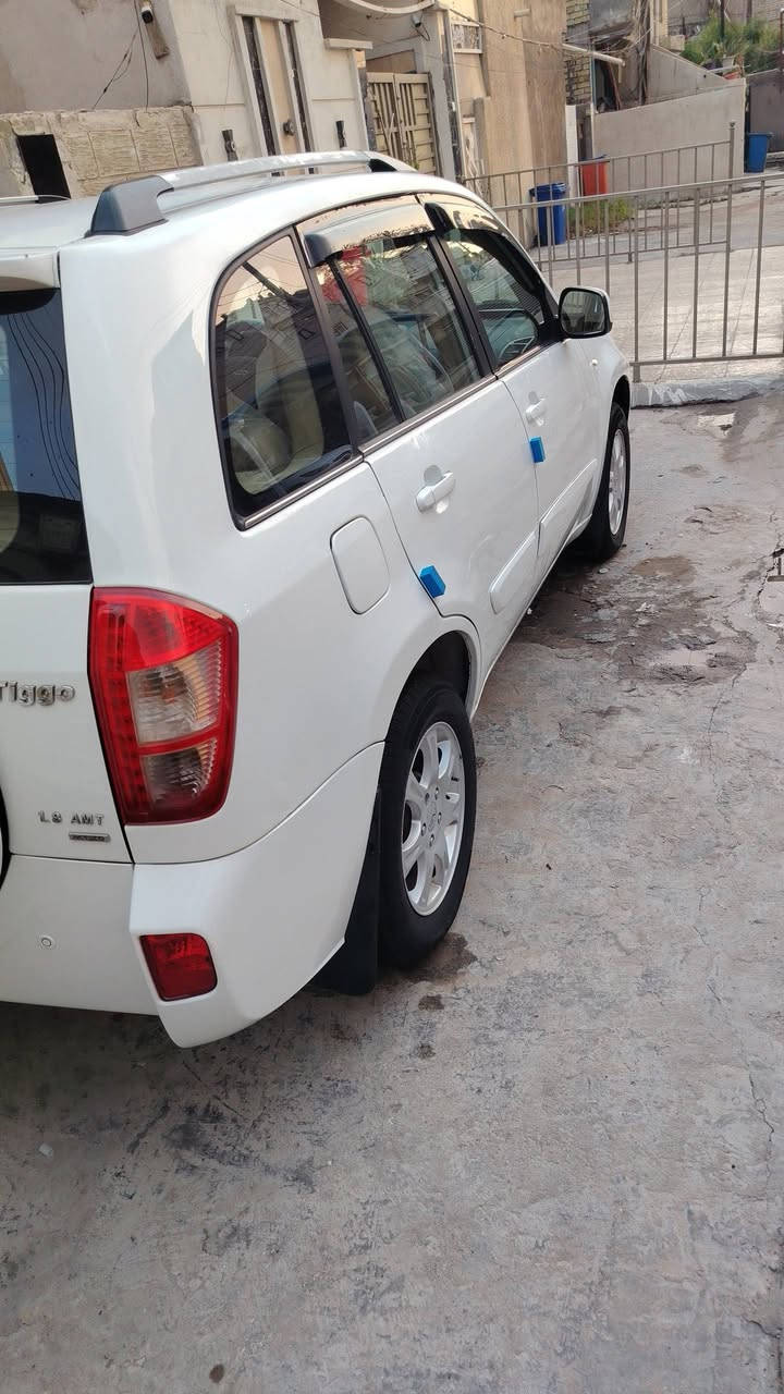 السلام عليكم تيكو شيري للبيع 2012 كير كهربائي محرك 1800 معروفه مواصفاتها فتحه تحكم السيرين مري تحكم تدفئه تبريد تدفئه كوشينات سياره ما بيها صبغ بس بيها بارد بالباب بنيد جارد شويه السياره مكفوله خير من الله محرك غيرها يخبلن سياره باسمي شرط التحويل ثاني يوم عنوان بغداد حي العامل قرب محكمه البياع الاستفسار اتصال سعر 61 ورقه وبيها مجال حك الجايه ***********
