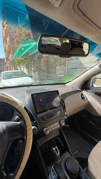 السلام عليكم 
توسان 2015 خليجي للبيع رقم بغداد ماشية 142الف حقيقي السونار مرفق بالصور سيارة نظيفة  السعر 148$ بيها مجال قليل الاستفسار تفاصيل أكثر اتصل فقط على الرقم ***********
