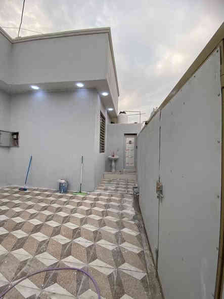 بيت للبيع المساحه 200 متر السعر 95 مليون قابل لتفاوض البيت جديد ومفتاح
العنوان البصره الجزيزه الجويمه
*********** البصرة
