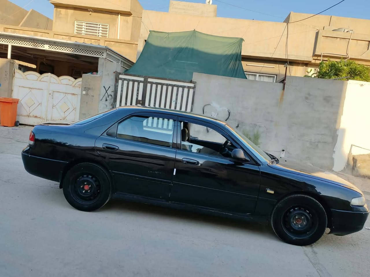 سه ره تا به ناوي خواي گه وره

 مازدا بؤ فرؤشتن موديل ١٩٩٤

گيرومةكينةي بةشةرت تبريد لةسةر

 سويج بي ده عم بي سبوغه  زؤر

 توندو تؤله  سةنةوي ٢٠٢١ بةسةر  چوه  (12)  وه ره قه ي خه رامه له

سه ره دواي مه عامه له بؤت ده گه ريته وه
 تكاييه مشته ري ني بيزارمان مه كه

 .*********** بؤ سعريش ته له فؤن

 بؤ خاوه ني بكه ن ادميني گول وه
 ري گره . أربيل, العراق
