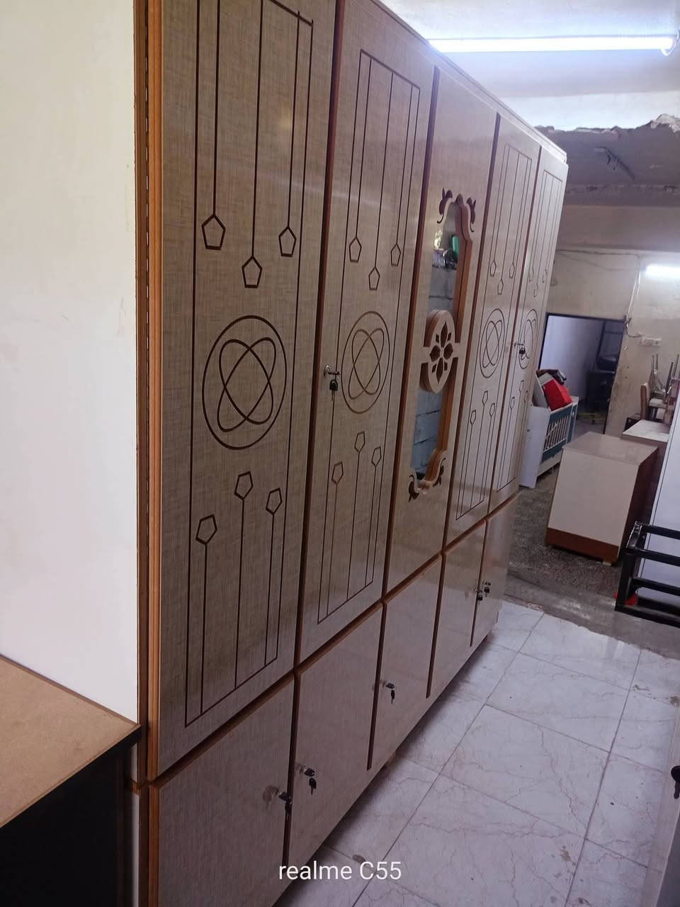 ياالله غراض مستخدم أو جديد ديوان ٧ امتار مستخدم اي عيب مابيه السعر ٢٠٠ بي مجال جربايه ام نفر مستخدم اي عيب مابيه السعر ٦٠ بي مجال ميز محل الالمنيوم مستخدم اي عيب مابيه السعر ١٠٠   متوفر جديد تفصال 2باب أو 3 باب او4 باب او5باب أو 6 باب  متوفر غرف نوم  حسب طلب الزبون العنوان كركوك حي العروبه اتصال *********** واتساب
