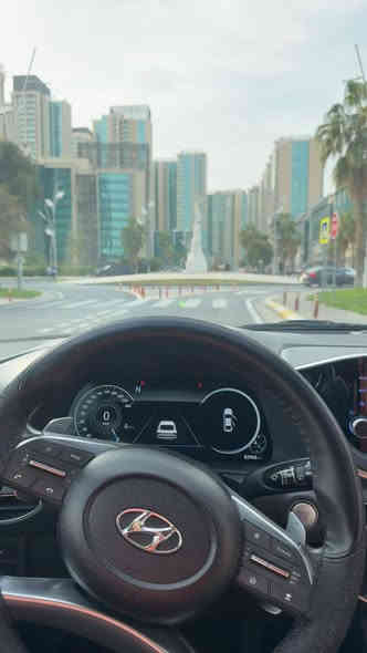 السلام عليكم سوناتا 2022 لمتد اعلى فئة بالمواصفات رقم بغداد باسمي هزة جديدة تحويل ثاني يوم للبيع او المراوس حسب القناعة 
1.بنوراما
2.بصمة وبصمة ابواب 
3.تشغيل عن بعد 
4.تقديم وترجيع بالبصمة
5.رادارات امامي خلفي جانبي 
6.كاميرات 360 درجة
7.داتا شو 
8.تبريد كشنات
9.تدفئة كشنات
10.تدفئة ستيرن
11.شاشة عدادات ديجيتال
12.شاشه كبيرة تعمل بنظام ( ابل كار بلي واندرويد اوتو )
13.دبل جام (لتعزيز العزل) 
14.مكينة 1600 تيربو 🚀
15.لدات امامي خلفي 
16.كشنات جلد ابيض ملكي 
17.حساسات خلفيه
18.مازدات لدات عدد 4 ليزريه
19.فتح صندوق ذكي 
20.بصمة ابواب لمس 
21.تحديد مسار 
22.قيادة ذاتيه
23.اوتو بارك
24.سستم صوت سماعات عدد 12 سماعه 
25.دمامات صوت من شركة BOSS الالمانية
26.انضمة قيادة عدد 4 ( سمارت/ سبورت / كوستم / سمارت )
27.لد داخي متغير ب 360 لون 
28.خزن كشنات
29.نظام ترحيب
30.اريل نفكيتر
31.تبريد منفصل المناخ 
32.نظام تبريد اوتو ( عند الاتصال ينخفض مستوى التبريد لعزل الضوضاء )
33.لايتات امامية اوتو عند تشغيل العالي والناصي وعند التشغيل والاطفاء
34.ماسحات اوتو عند المطر 
35.كروس سرعة 
36.توقف ذاتي عند الاقتراب من الخطر ( مانع تصادم )
37. كير 8 نمر DCT 
38.شفتات ستيرن 
39.ويل 18 انج
40.قياس ضغط الاطار 
41.شحن لاسلكي
42.جام الاماميات اوتو 

السيارة بجم كبس حادثهه باب وجاملغ ونص الباب الخلفي صبغ وحافة البنيد السيارة ماشية 52 ميل بدون دواخلي بدون شواصي بدون لغود صورة الحادث بالمنشور ورقم الشاصي موجود بالمنشور سيارة جاهزة بدون اي نقص وبدون اي مصرف للبيع بسعر مناسب او المراوس حسب  القناعة السعر 173 ومعروفة اسعار خواتهه مكانهه بغداد شارع فلسطين 

للاستفسار
*********** 
*********** بغداد
