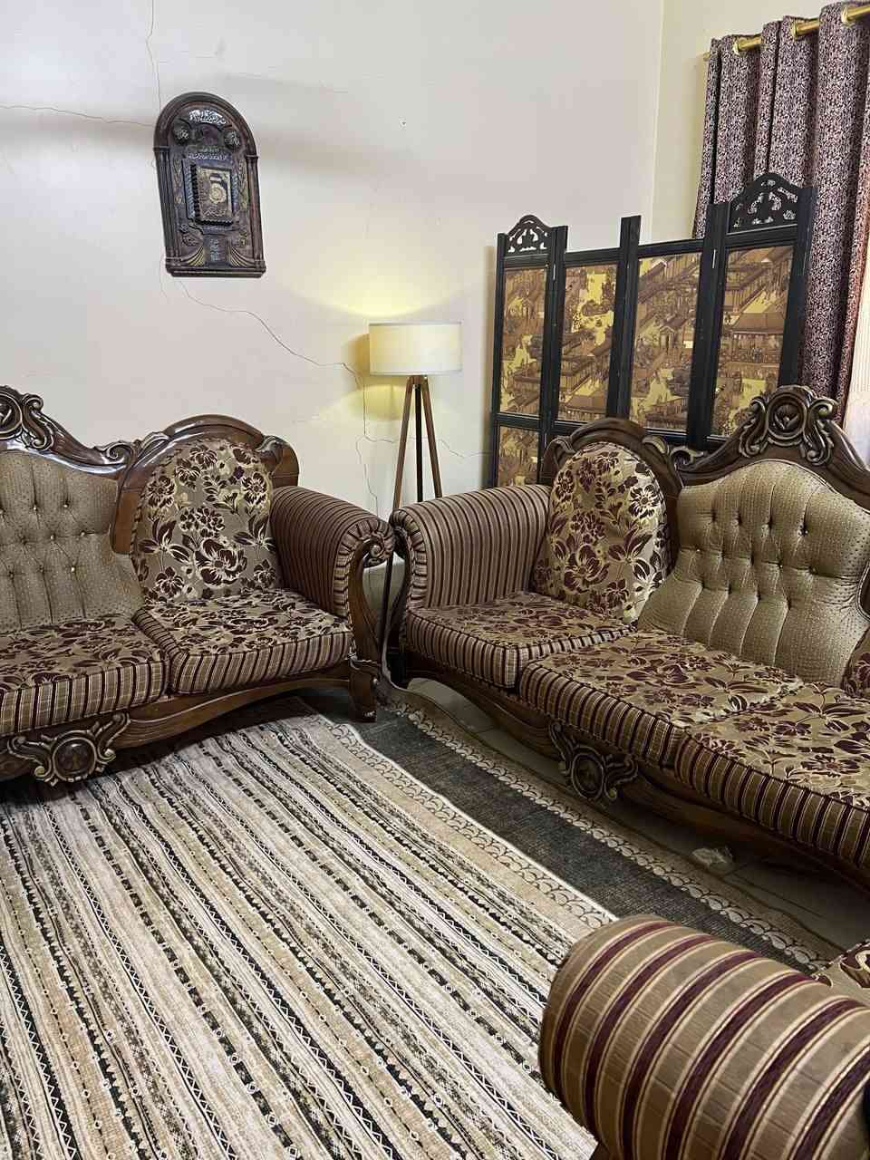 تخم 10 مقاعد نظيف
السعر 250 الف
المكان بالكاظميه
للإستفسار اكثر ***********
