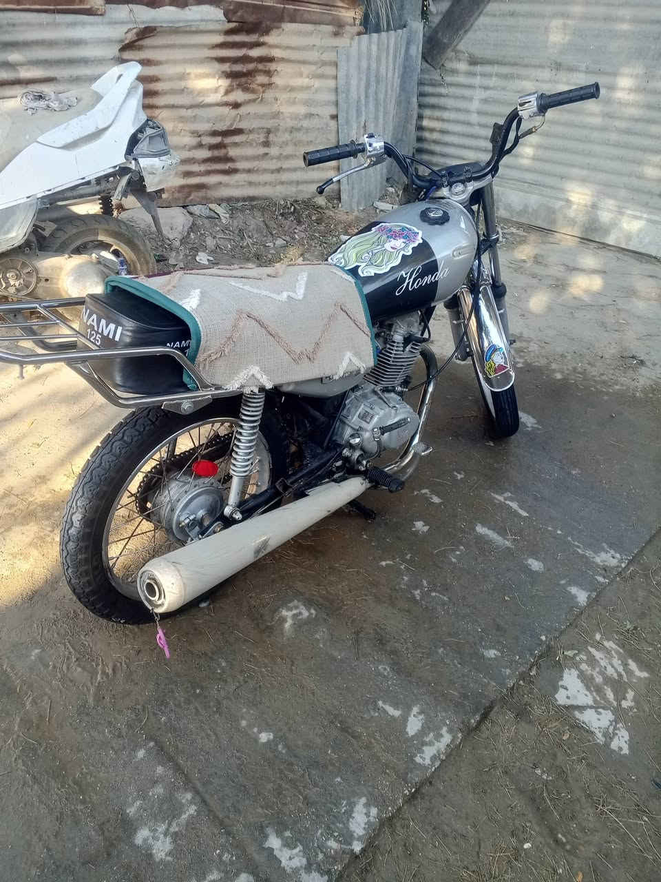 سلام عليكم دراجة تايكر كلك2018 للبيع مكاني بابل مسيب شارع ،سعر ٣٠٠ وبيه مجال رقم ***********
