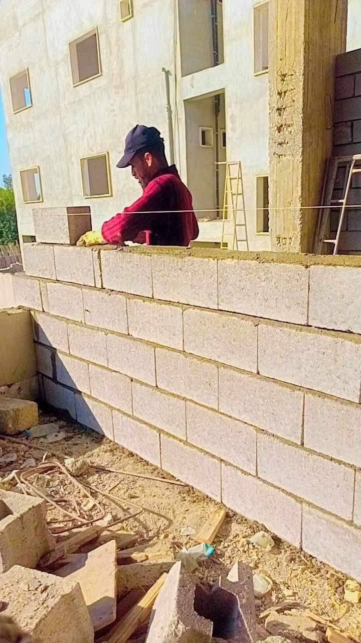 جزء من شغلي بلوك حجر رصيف شارع شرط الشغل استلام مهندس عمر البنا خابرني ودلل ***********
***********
