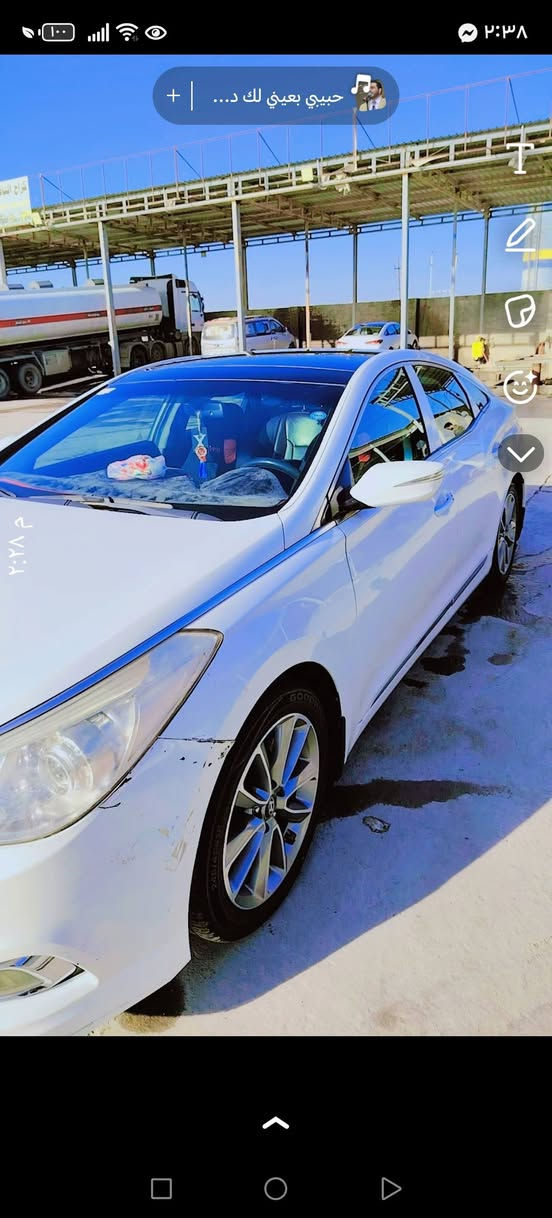 ازيرا 13خليجي لون ابيض بصمه محرك 3000 بيه قطعتين بارد مابيه صبغ ابد رقم شمالي محرك وكير خير من الله ترايك للبصره تبريد قطعتين بانوراما هزه جديده بسمي تخم تاير السعر 125 وبيه مجال بسيط،، للاتصال ***********
