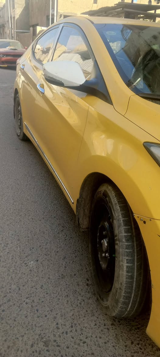 يا الله سلام عليكم النتره مديل 13خليجي محرك 1600 رقم بغداد انكليزي بسمي سونار مرفق  بل منشور مكانه بغداد شارع حيفاء قرب مقهى بيروتي سعر 95 هاتف ***********
