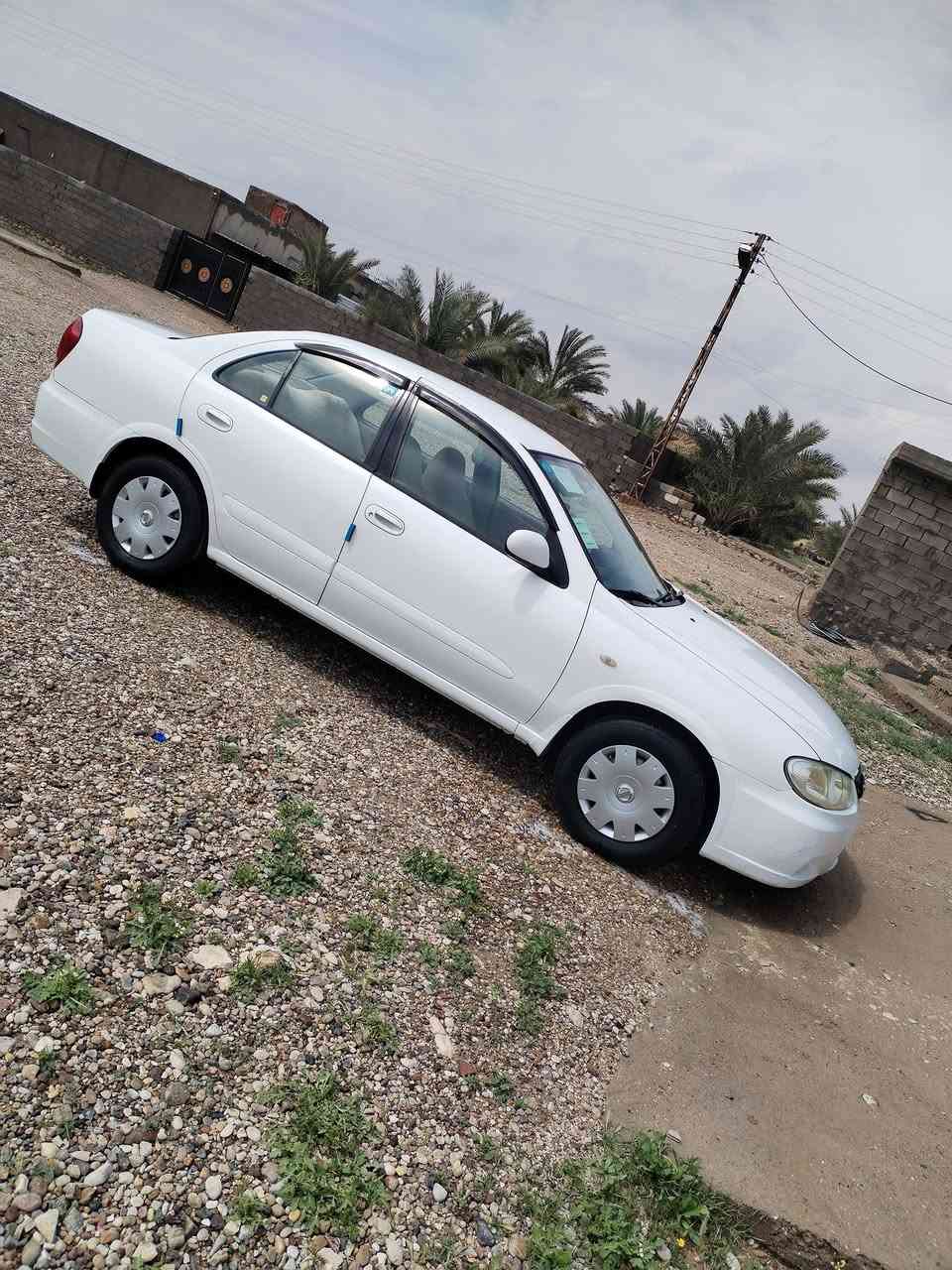 سني موديل 2010 مكفوله كفالة عامه وبيه سونار محرك اسود 1600 كير اوتماتيك رقم بغداد الدولي سعر 117 ورقه وبيه مجال مكان سياره الانبار هيت ***********
