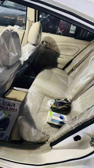 نيسان سني هندي موديل 2021 للبيع رايدها 110
السياره بيها طخات موضحه بل سونار 
ماشيه 127 الف كير والمحرك كفاله 
السياره مداريها للاخير حته الفيتبم مالتها البلادي بعده بيها
السبير ما نازل وتخم تاير برجستون جديد مو باله
نضام بصمه تشغيل عن بعد 
الاشاير مالتها زينون تخم سعرهن وحدهن 75 الف 
بارتي امرون ضمان سنه جديد مع الوصل
صدر امامي اصلي كله جديد + دبلات خلفيه جديده
سياره ما ناقصها شي ابد كلشي مبدله بيها وصل مالته موجود

مكاني الكرخ حي الاعلام ***********
