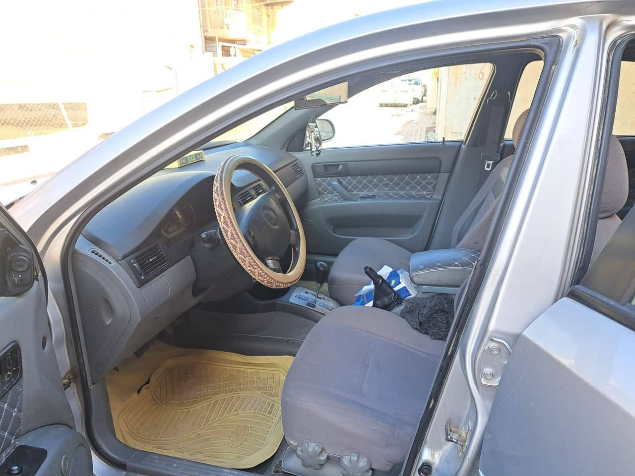 الـسـلام عـلـيـكـم ألنترا موديل 2008 جاهزة مابيها نقص محرك وكير مكفول السيارة نظيفة كل شي بيها شغال السعر 68 رقم انكليزي كربلاء باسم صاحب الرقم  ***********
