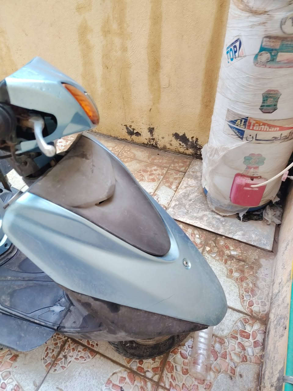 سلام عليكم من رخصت مدير الكروب
بريز نوزل لايت عالي كفرات تجاري صال ١٨ يوم من منزله من الربة مكان بغداد الشعلة
***********
***********
