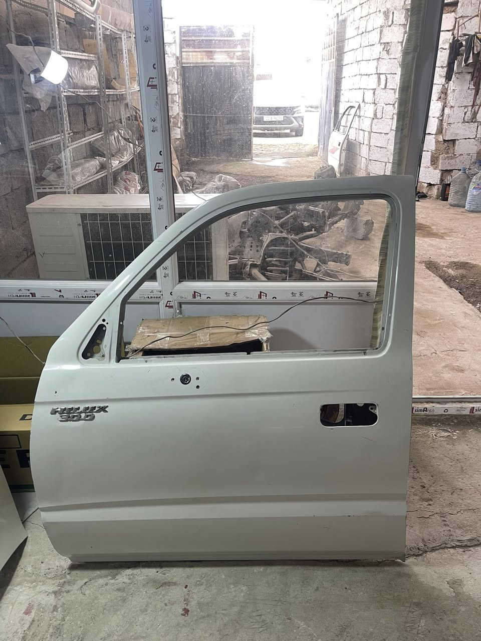 يتوفر قطع غيار تيوتا هايلوكس جمرة 1998-2005
@toyota


**إذا كنت صاحب هذا الإعلان وتريد حذفه لأي سبب، رجاءا أرسل رسالة إلى الدعم الفني**