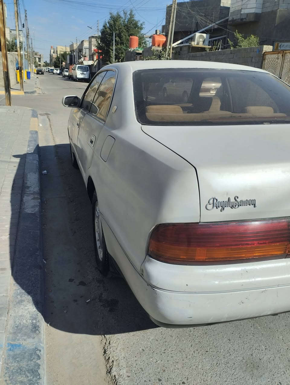 سلام عليكم بطه متصل للبيع السياره مكفوله اصوليات ونقل وكصه السياره بسمي مكانهه بلبصره القبله السعر 55 وبيهه مجال ***********
