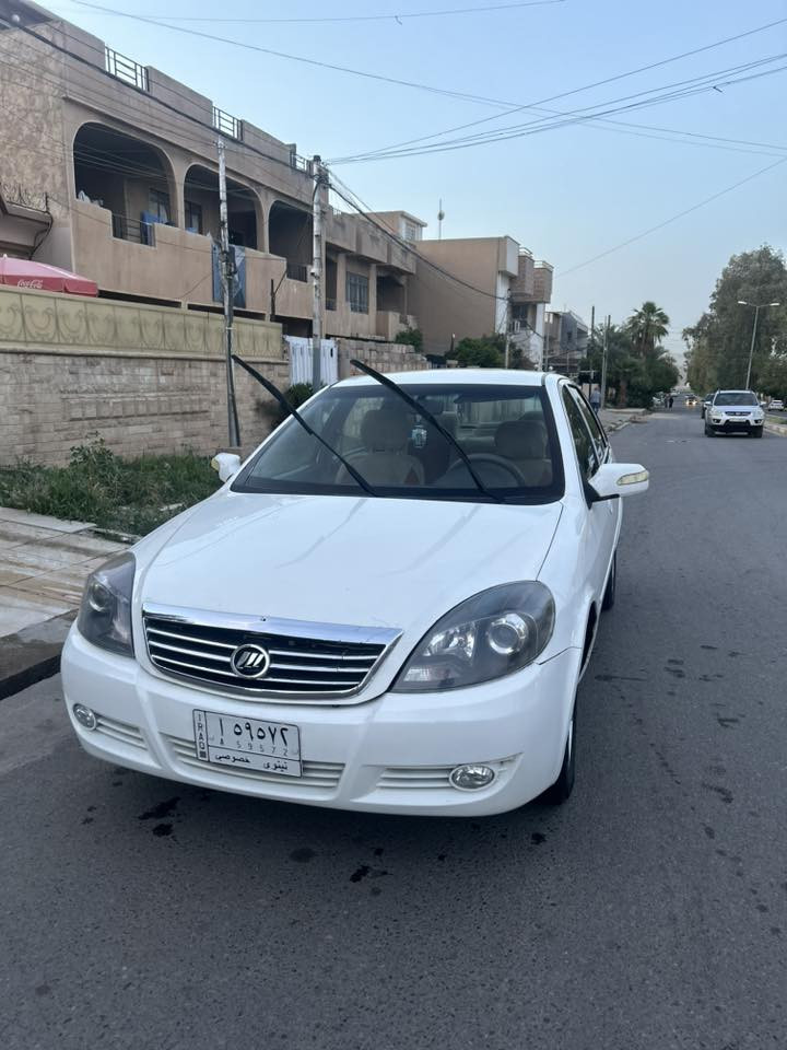 ليفان 520
2012
محرك كير شرط
كير عادي 
كوبون بانزين
حداديه كامل 
***********
