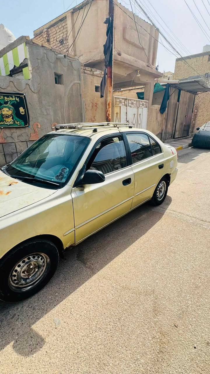 اكسنت فيرنا موديل 2000  اوتماتيك رقم بصرة 
سيارة جاهزة مال جناي مكان السيارة ناصرية مركز 
السعر 24 وبيها مجال.  ***********
