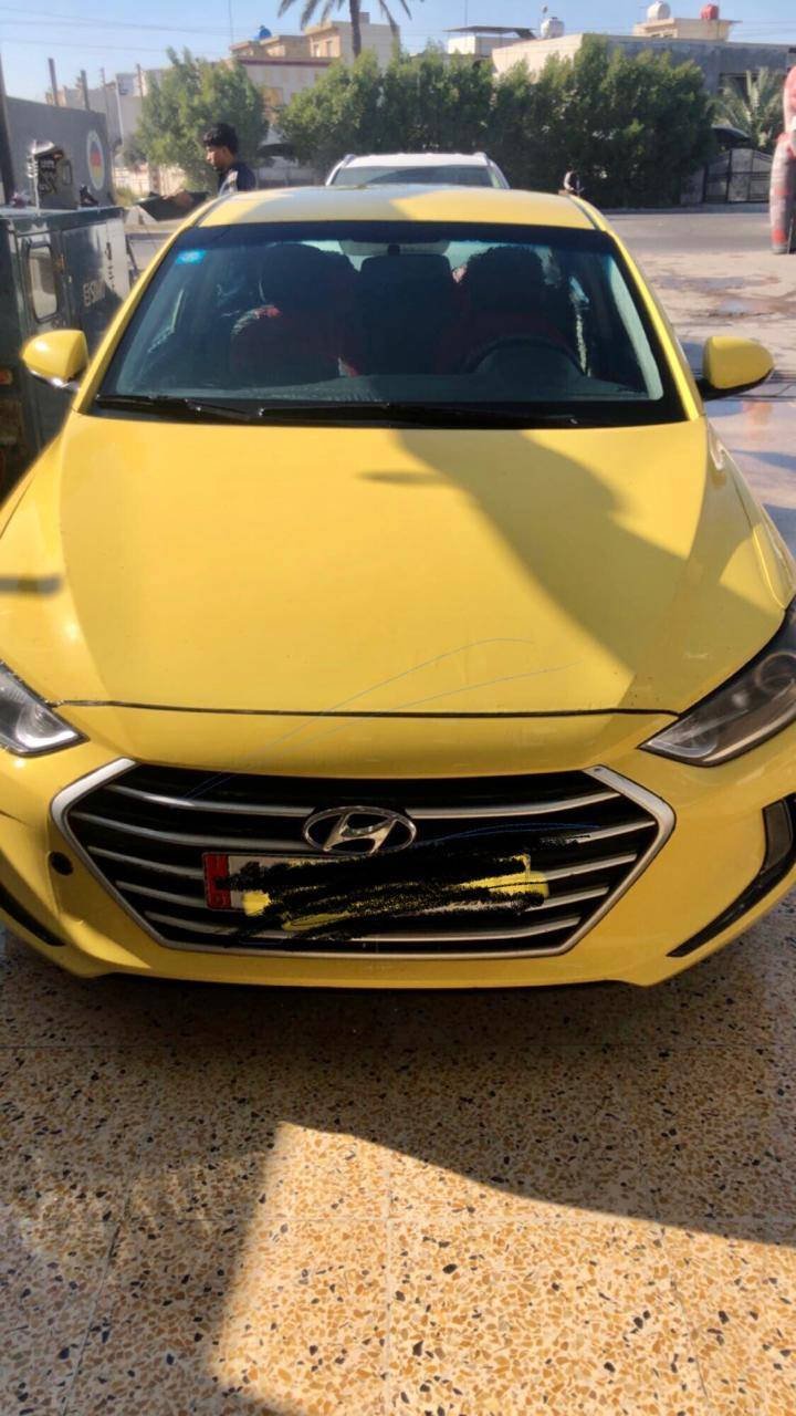 سلام عليكم النترا مديل ٢٠١٧ حادث بنيد أو جاملغ امامي فقط سياره كل نقص مابيه
***********
