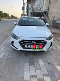 النترا ٢٠١٧ وارد خليجي مكينه ٢٠٠٠ سياره جاهزه من كل نواحي ملاحضات بصيط...