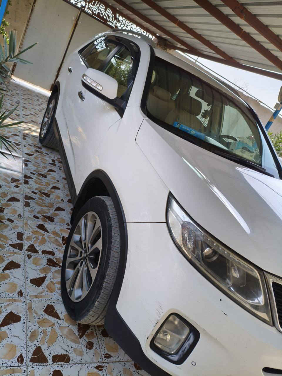 السلام عليكم
سورنتو للبيع موديل14خليجي 
سياره كفاله ضربه وصبغ
محرك4دوش
7راكب
تبريد3قطع
السياره باسمي رقم اربيل
هزه وسنويه اصدار جديد
العنوان:البصره الزبير
السعر: 165
للتواصل: ***********
