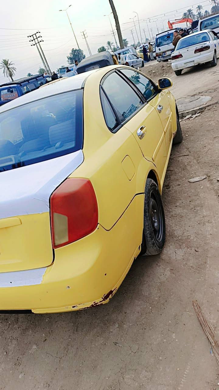 اسلام عليكم فورنزا ٢٠٠٨بيهانقوصات جاملغات زوج وصدرامامي تعبان وخيط تبخير السعر  ٤٠ وبيهامجال ***********
