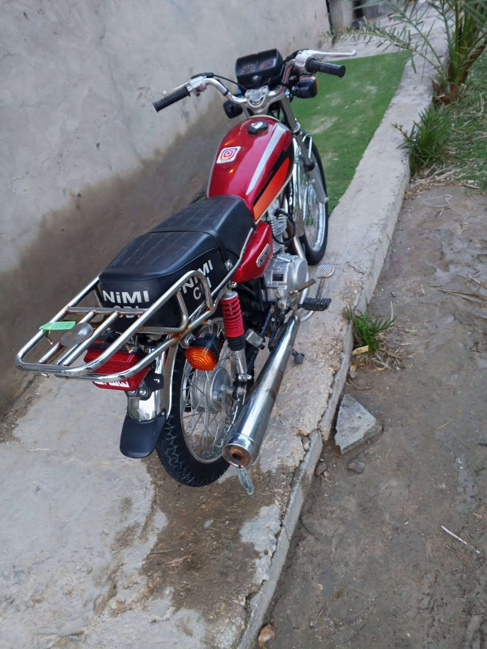 السلام عليكم اربعه جير موديل 24 ما ناقصها برغي كلها شغاله اوراق سكنر ب 550


**إذا كنت صاحب هذا الإعلان وتريد حذفه لأي سبب، رجاءا أرسل رسالة إلى الدعم الفني**