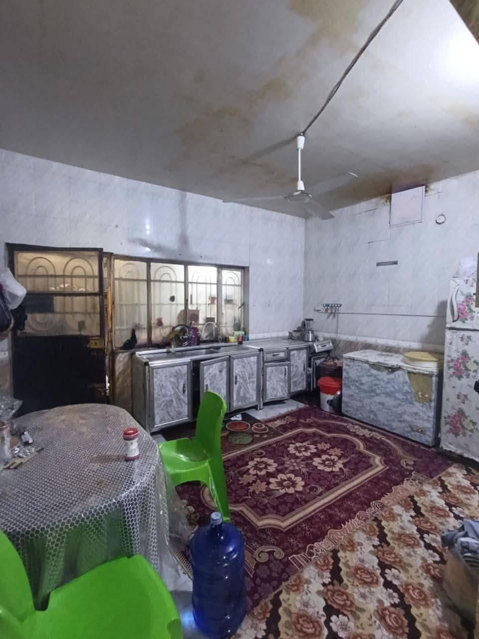 دار للبيع.
نادر منطقة قراغول الزراعي 
شارع زين العابدين ع.
مسافة 300 متر تقريبا عن شارع حلة - ديوانية.

- طابو زراعي سند 25.
مساحة 200 متر
- طابقين.
الارضي يشمل (مطبخ كببيرـ صالة ـ استقبال كبير - غرفة نوم ـ صحيات ـ كراج سيارة وطارمة كبيرة)
الطابق العلوي 3 غرف نوم ومجمع صحيات كامل .
- خدمات كاملة من مجاري وكهرباء وماء اسالة وتبليط .
- للاستفسار:
***********.
***********.
