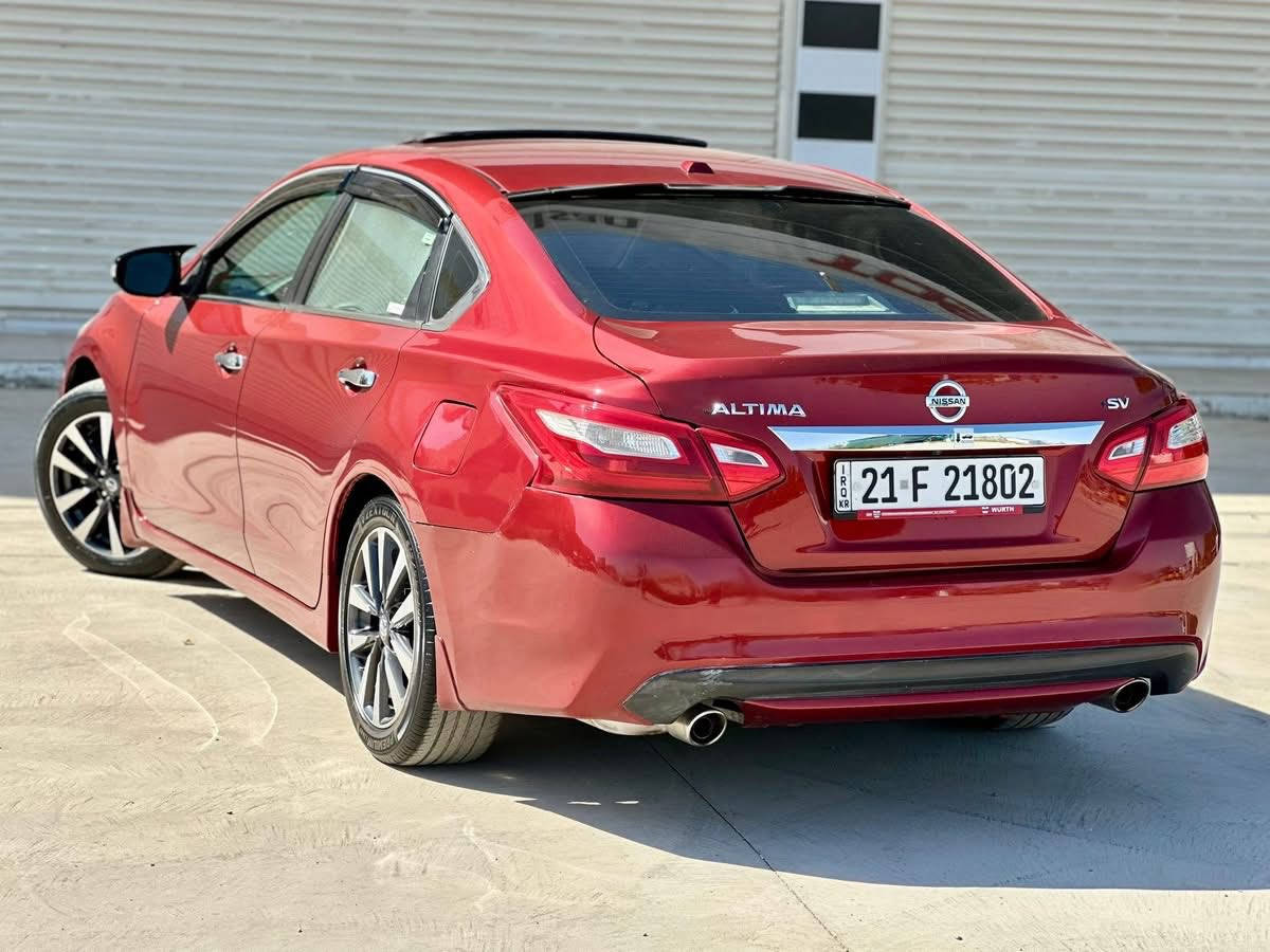 التيما20مواصفات sv بلاص يعني فول فول مواصفات ماشي 110الف ميل دهن كير مبدل جديد كير مكينه بدون عيب حادث السياره جاملغ خلفي صبغ بدون دواخل وبي مكانين بارد رقم سليمانيه بسمي شرط التحويل 
مواصفات السياره:
1:كوشن حلد 
2:شاشه جبيره
3 :تبريد پيانو
4:رادار جانبي 
5:سلايت
6:بصمه 
7:تبريد مركزي
8:اشاره جانبيه
مكان: ديالى/ خانقين
رقم:***********
سعر:135 وبي مجال
