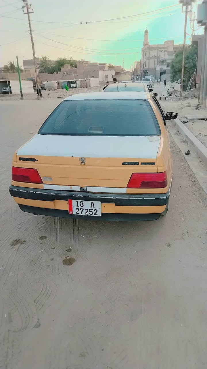 بيجو 405 موديل 2012 سياره خير من الله حلوه سياره تبريد عوزه كمبريسر سعره ٢٥ وبيه مجال رقمه نجف انكليزي جديد رعيه بلنجف يريد تحويل مكان سياره البصره الزبير رقم ***********
