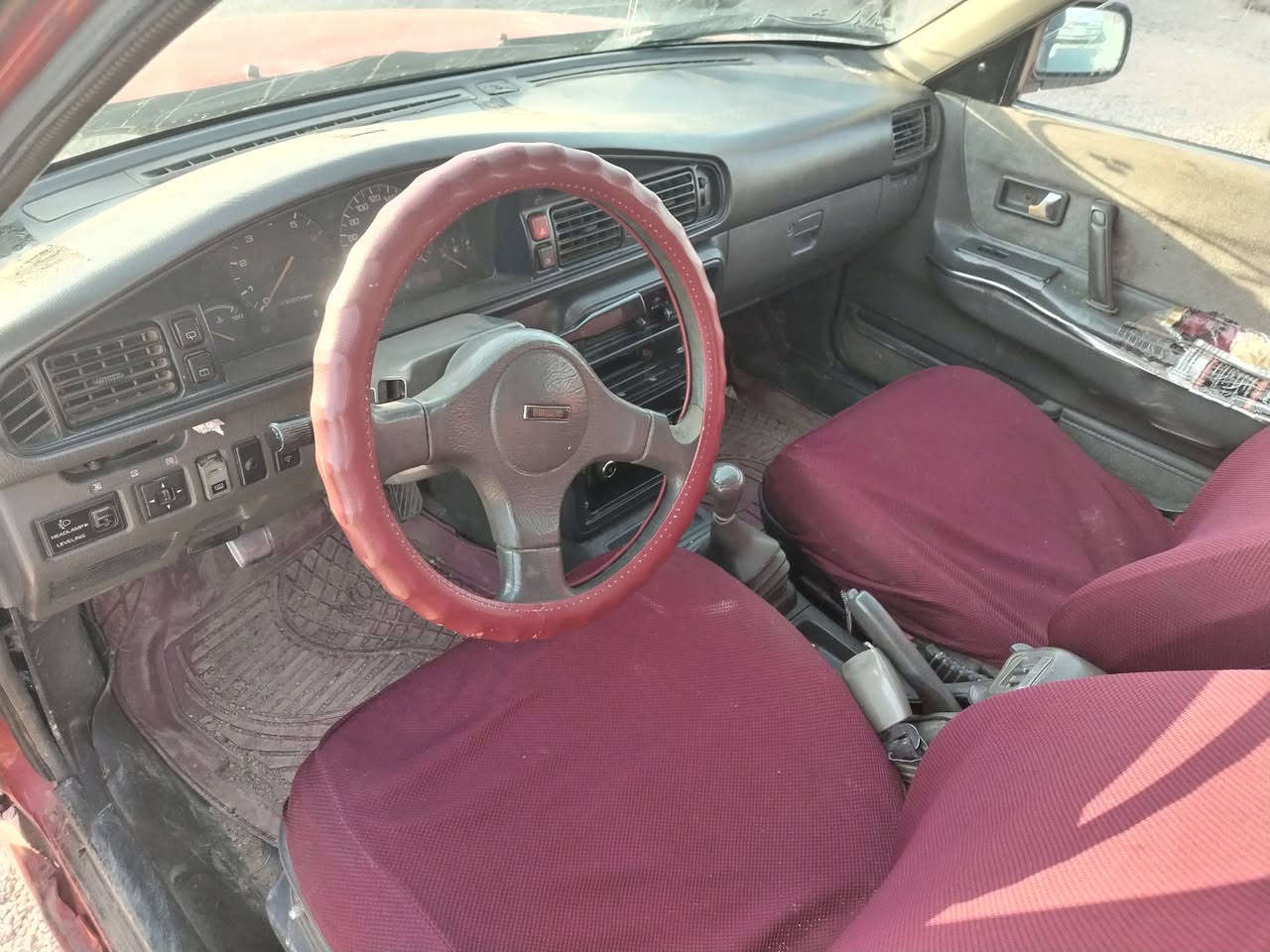 ت.***********
مازدە مودیل 91رقم دهوك سەنەوی بەسەر چووە تحویل غرامە شرت دەعم تێدا نیە حزام بەخ کرایە پاش و پێش لێدراوی نیە گێڕ مکینە شرت  سعر32 وەرەقەو مجال گۆڕینەوەش دەکەم  شوێن ڕوڤیا
