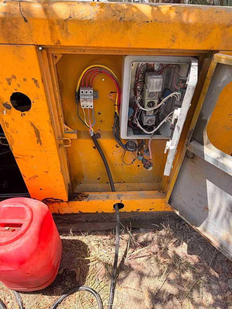 مولد بيركنز صيني 37.5kva 
موقع المولد الناصرية السايح
للاستفسار *********** ناصرية, ذي قار
