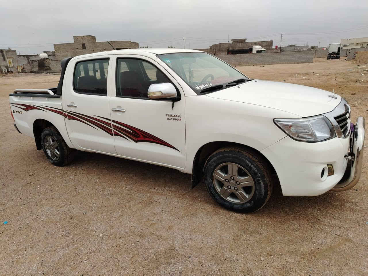 السلام عليكم
بيك اب ٢٠١٤ للبيع  رقم بصرة سنويه ل٣٠ مكفوله كفاله عامة ماشيه ١٤٥ الف كيلو 
السعر  ٢٣٠ وبيها مجال  المكان بصرة الزبير 
 نقال ***********
