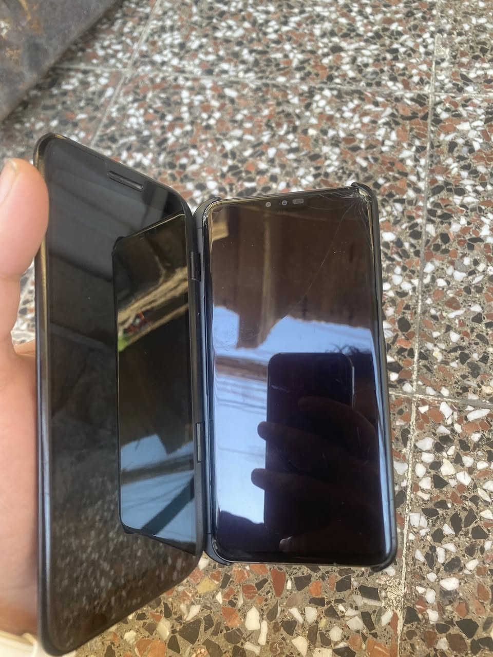 سلام عليكم كل شيء موضح إلك وكاتب هنا
( التوصيل ماكو + لا تجيني  ع شركات توصيل رجاء ) 

LG V50 ThinQ 

( يحتاج سوفت وير ) السعر 50 قبل تفاوض 

سامسونج ج 7 برو  

( مادري شنو بي ) 20 قابل للتفاوض 

ايباد سامسونج تاب فور

( رمز + زر هوم عطلان  + هاذ فطر خفيف )35 قابل للتفاوض 

سامسونج A14  ( طافي خليته ع شحن ماشتغل )30  نهايته 

الأسعار مكتوبه وكل شيء موضح ( لا احد يجي بس يسأل ) 

مكاني مدينة الصدر مكتب السيد 

***********

متواجد واتساب او الخاص
