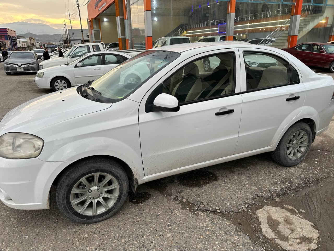 شوفرليت افيو موديل 2011 لون أبيض سيارة جديد رقم سنوي جديد سيارة بدون صبغ بدون تعديل سيارة موجود زاخو سيارة موجود زاخو تلفون *********** زاخو, دهوك
