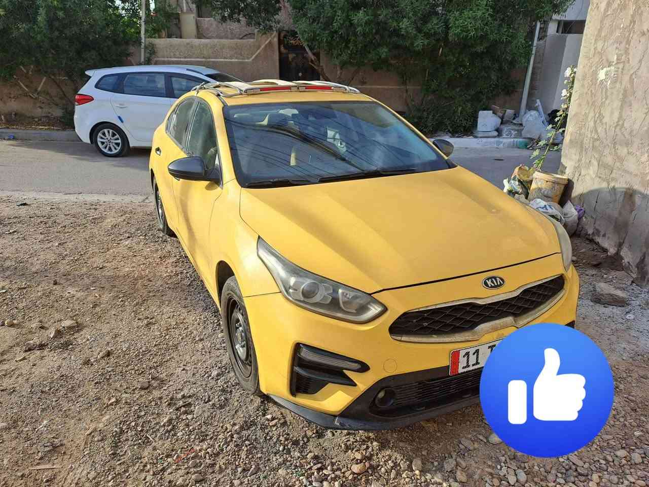 السلام عليكم
للبيع كيا فورتي موديل ٢٠١٩ وارد أمريكي 
رقم بغداد بسمي السعر ١٢٥ ورقه وبيهه مجال 
امصفره من كلشي مكان السياره  بغداد الشعب  موبايل 
***********
