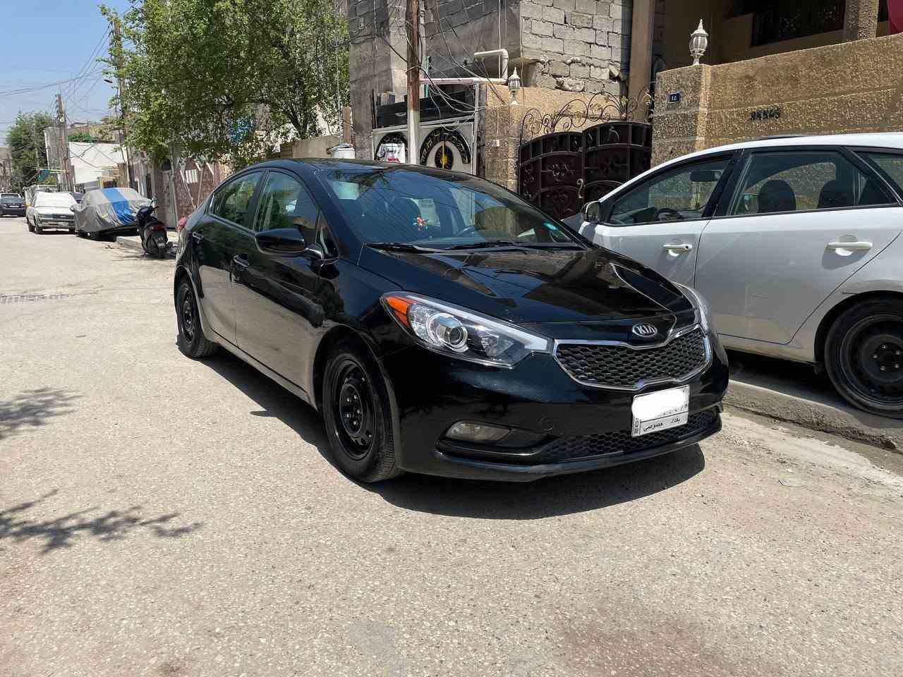 السلام عليكم  كيه فورتي 2016 وارد.امريكي مكينه 2000 دوش رقم بغداد.بسمي جاهزه تفاصيل كله كدامك السعر 98 ورقه اتصال *********** بغداد, العراق
