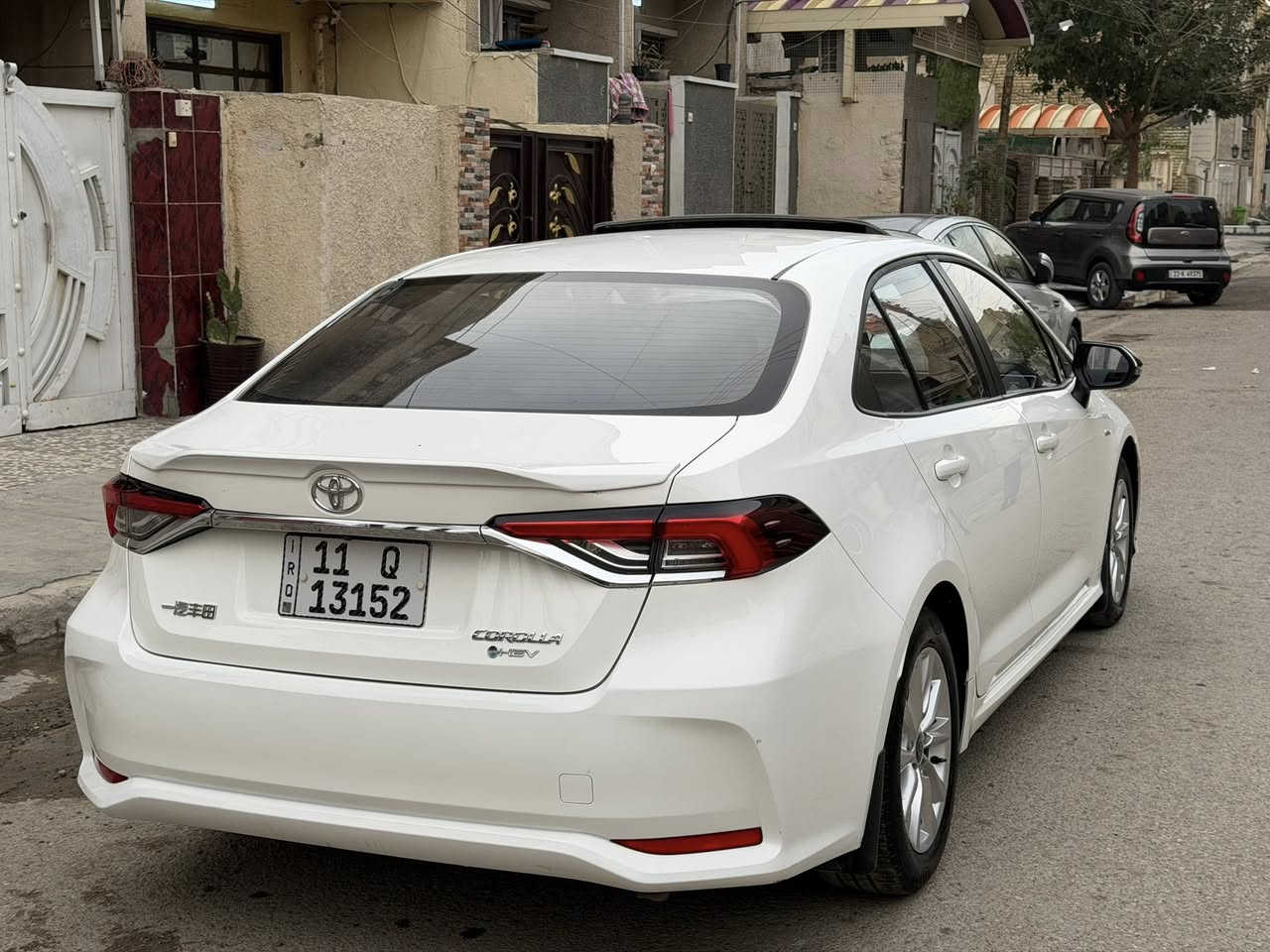 السلام عليكم 

كورلا هايبرد 2024 ماشيه 14 الف 
مكفوله بيه رصعه بالباب فقط رقم بغداد بأسمي فول السياره مكينه 1800 بانزين وهايبرد 

مكاني حي اور قرب فلكه صباح الخياط 

عارضها ب 150 وبيها مجال بسيط جدا 

للاستفسار اتصل ع الرقم ***********
