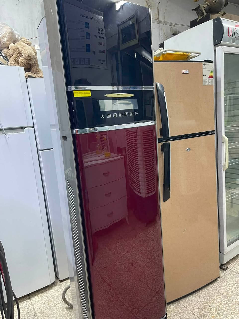 سبلت عمودي 3طن نوعيه جنيرال GENERAL فول نظيف بشرط شغل او فحص بدون بوري  فقط  موديل حديث اي ستفسر عل***********
