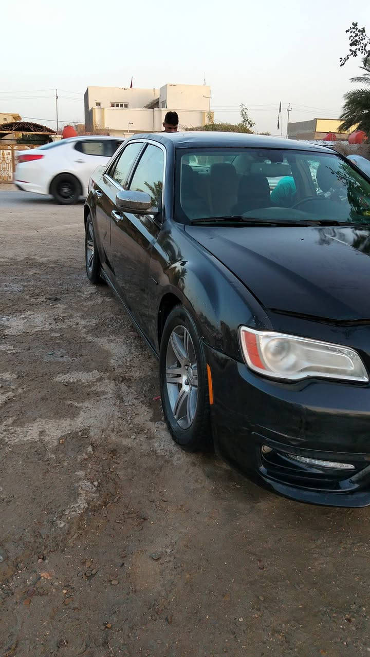 اسلام عليكم اوبامه 14 هيمي جاهز
تدفئه   تبريد حداديه تخم تاير كهربائيات كله شغاله 
لوحه وسنويه اصليات بغداد ألماني ل 29
 بيع او مراوس 
سعر 50   مكاني حله 
خاص مفتوح
 واتساب مفتوح 
***********
