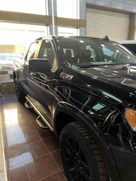 شوفرليت سلفرادو Z71
موديل:2023
ماشية:120mi 
محرك:v8 5300
فورويل:4*4
شكل جديد 
دشبول تاهو
گير طرح
جاملغ تبديل
بدون دواخل وايرباك
سعر:320 
بدون رقم تترقم شمالي
 رقم شاصي: 2GCUDEED1P1117437
***********
