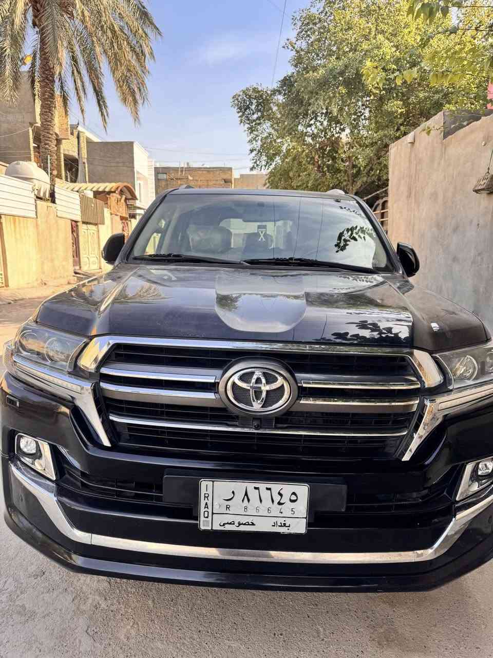 السلام عليكم 
لاندكروز بربم 2020
ماشيه 78الف فول بيهه بارد ممبين بالهلال الخلفي وصورته موجوده رقم بغداد 
السعر 54رقمي ***********
