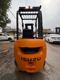 رافعات شوكيه للبيع  مسيبوشي 2 طن بلاديه موديل 2003 بدون اوراق ا  ازوزه...