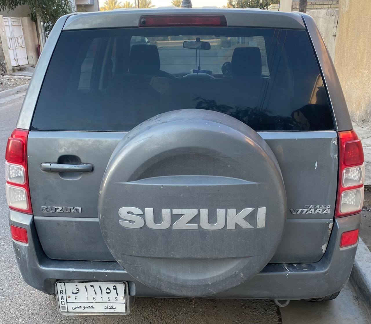 سلام عليكم من رخصت المدير والادمن سازوكي كراند فيتارة للبيع  بسعر مناسب تعال افحص وسهلة  سيارة بيهة نواقص  يرادلهة ترتيب مكاني بغداد موديل 2009 بيهة قطعة وحدة سيارة وارد امريكي وبيهة طخات  بصيطة   وسيارة مصبوغة عام  نقصهة تبريد وبور استين وماطور ماسحة  حدادية زينة  سيارة شغالة ومكينة مرتبة  مفتوح سابقا بس سيارة قوية   وكيرهة مرتب  مابي شي تاخذ شغال من يمي للعلم تجي تفحص سيارة ابيعلك هل موجود  يعني كوم حديد تطلع من يمي بعد مارجع السيارة عاجبتك اذا ماعجبتك اعبر المنشور  ماشية 163 كيلو متر   متواجد على الفيس الي يحب يستفسر اني خادم والي معجبة سيارة ليتعبني واتعبة رحمة لموتاكم مكاني بغداد سنوية 2028 تنتهي رقم بغداد مكاني حي جهاد وهاذ رقمي  *********** الي يحب يستفسر وبل خدمة  سعر السيارة 60 ورقة وبيها مجال حك جيتك
