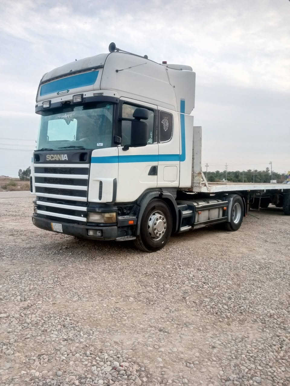 سلام عليكم سكانيه موديل ٢٠٠١مكينه انجكتر عربانه دسك بريك مكفوله كفاله عامه شرط تحويل سعر ١٨٠ بيه مجال /***********/***********
