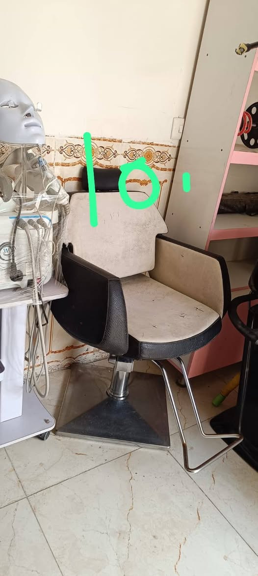 غراض للبيع اليحب يستفسر يكدر يراسل واتساب او مازنجر
***********
