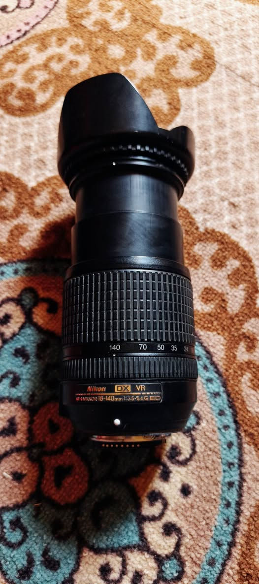السلام عليكم اخوان كامره نيكون D7100 الغنيه عن التعريف ومعروفه بتصوير ميحاج اقيمهه كامره نضيفه ومامستخدمه هواي شرط النضافه مابيهه أي خلل تجي وتفحص بعينك
الملحقات 

1- عدسه رياضي 70_300  مع هود 

2- عدسه 140_18 مانع اهتزاز  مع هود

3- ستناند ثلاثي 

4- ستناند احادي 

5- جنطه مقسمه + جنطه الاصليه 

6- توصاله صور 

7- كرب 

8- شاحنه الاصليه + مع بطاريه الاصليه

9- حزام كتف 

10- جلاتين احمر 

11- رام 32 

12- الشتر 30K 

 العنون _ بصره قضاء المدينه  توصيل ماعندي 

السعر _ 750 وبيها مجال حق الجيه

المو شراي لايتعبني فدوه لوجوهكم؟


**إذا كنت صاحب هذا الإعلان وتريد حذفه لأي سبب، رجاءا أرسل رسالة إلى الدعم الفني**